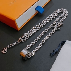 Louis Vuitton Necklaces